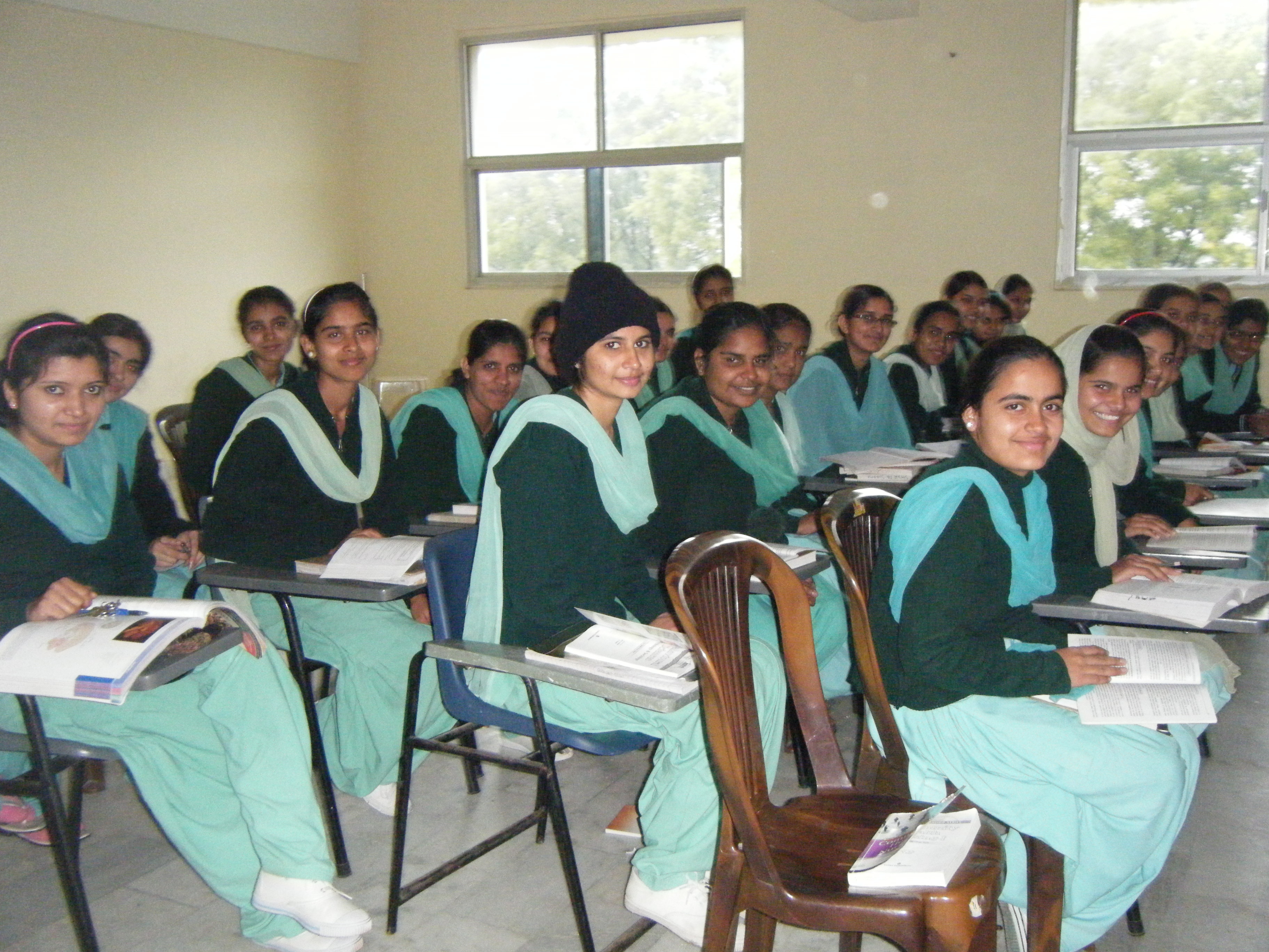 Welcome to Vijay Nursing Institute | Gurgaon