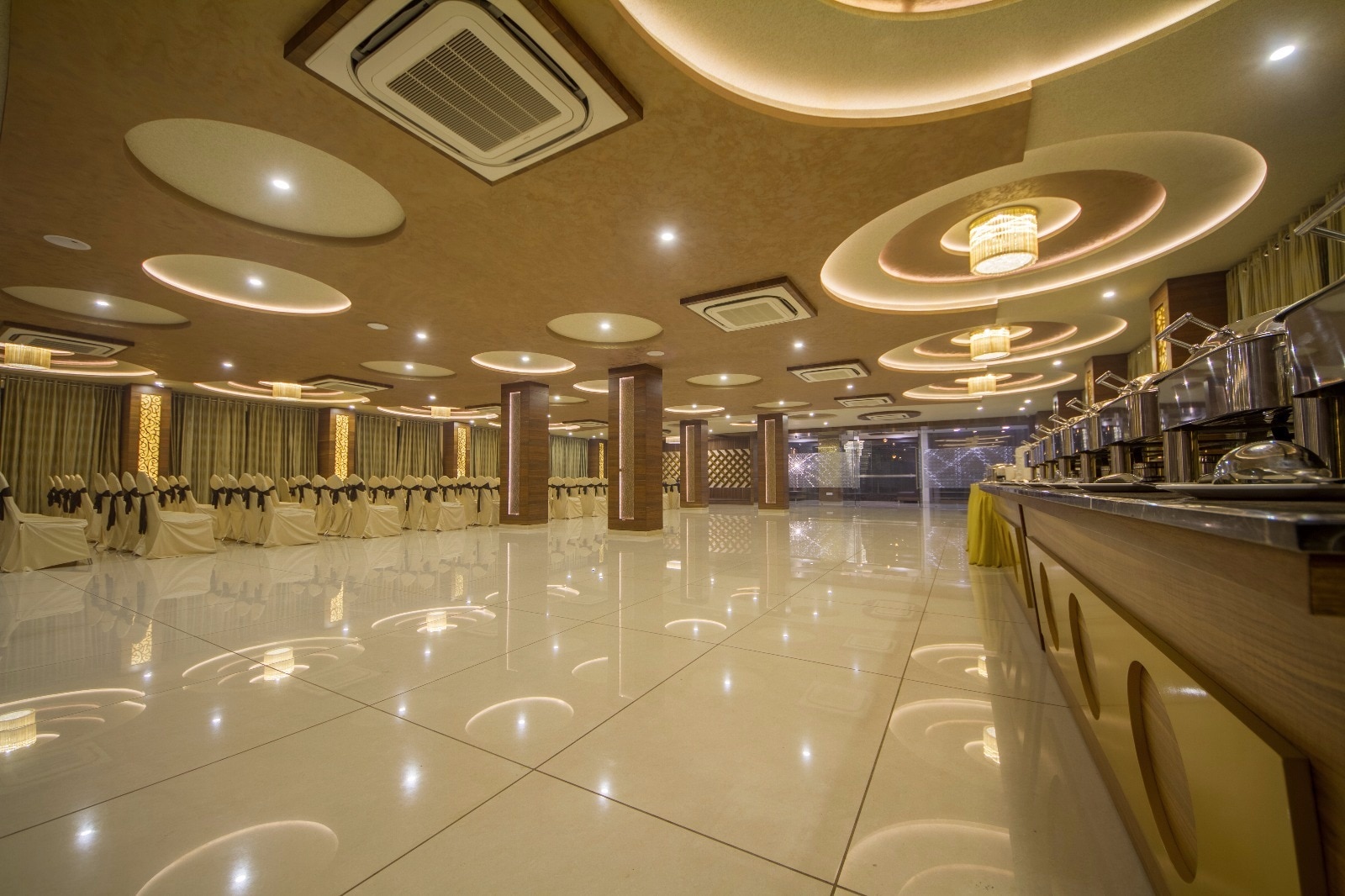 Sardar Patel Ring Road Hotels, Ahmedabad | chiangdao.com