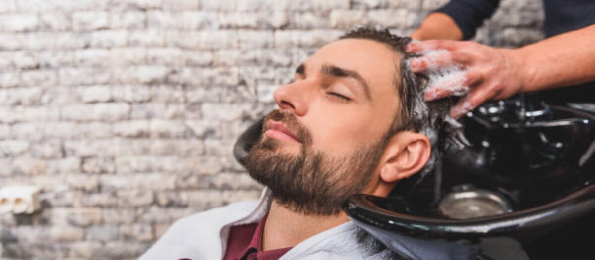 NITIN HAIR SALON in Vadodara, India