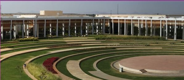 Welcome to Sketches Design & Management Institute