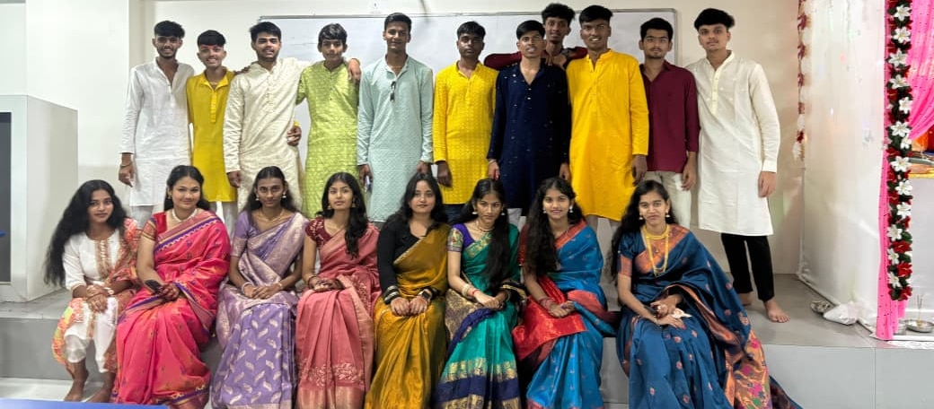 Welcome to Shravasti Academy - 08766464282